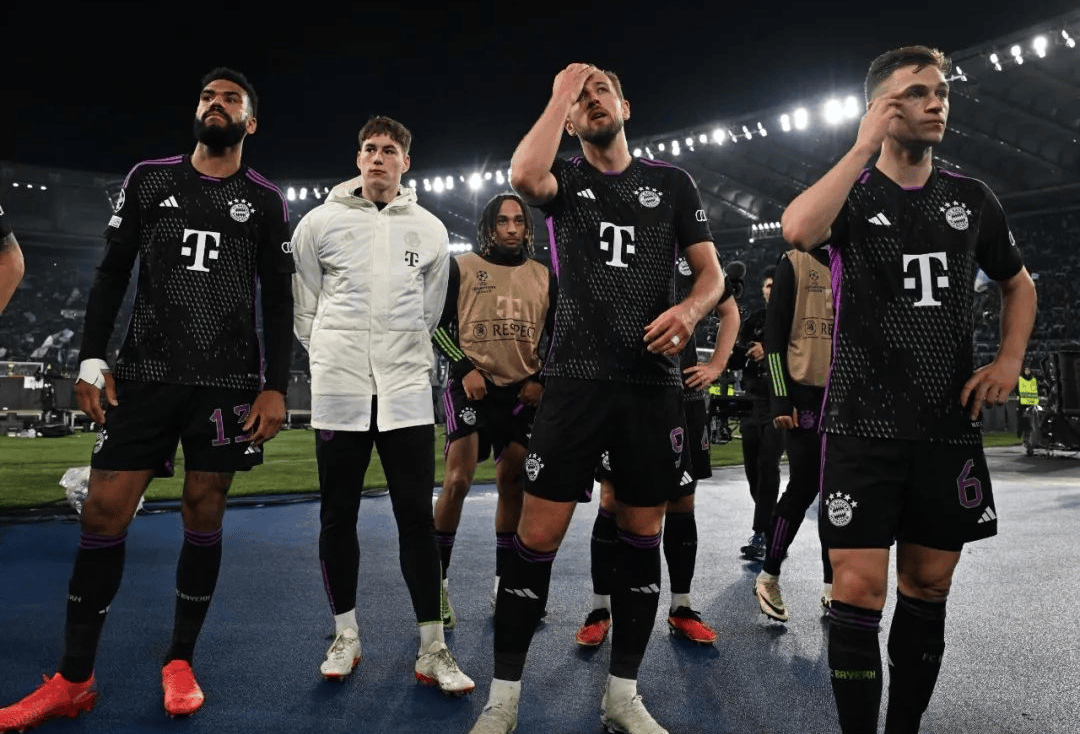 篮球火箭球员社媒晒出训练照（火箭队球员社交平台晒训练照）