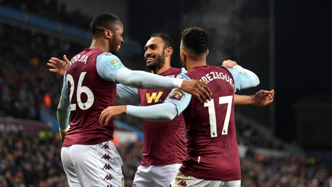 乌克兰近些年同瑞典正赛交手两次，两战全胜保持不败（乌克兰近年与瑞典两场正赛皆胜，保持不败）