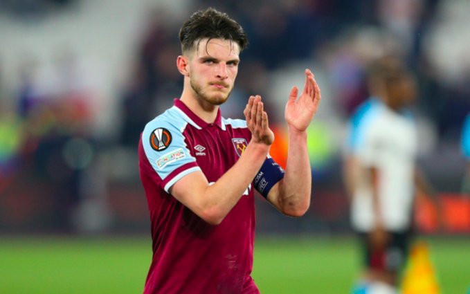 齐达内空降上海！回应 “齐玄宗” 标签，揭秘欧冠三连真相（齐达内抵沪！回应“齐玄宗”称号，拆解欧冠三连的幕后逻辑）