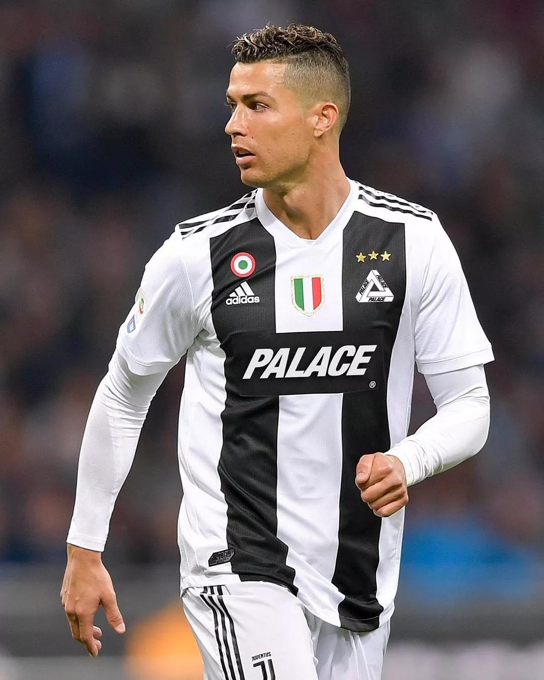 达成尤文生涯200场里程碑，洛卡特利获赠纪念球衣（洛卡特利迎来尤文生涯第200场里程碑，获赠纪念球衣）