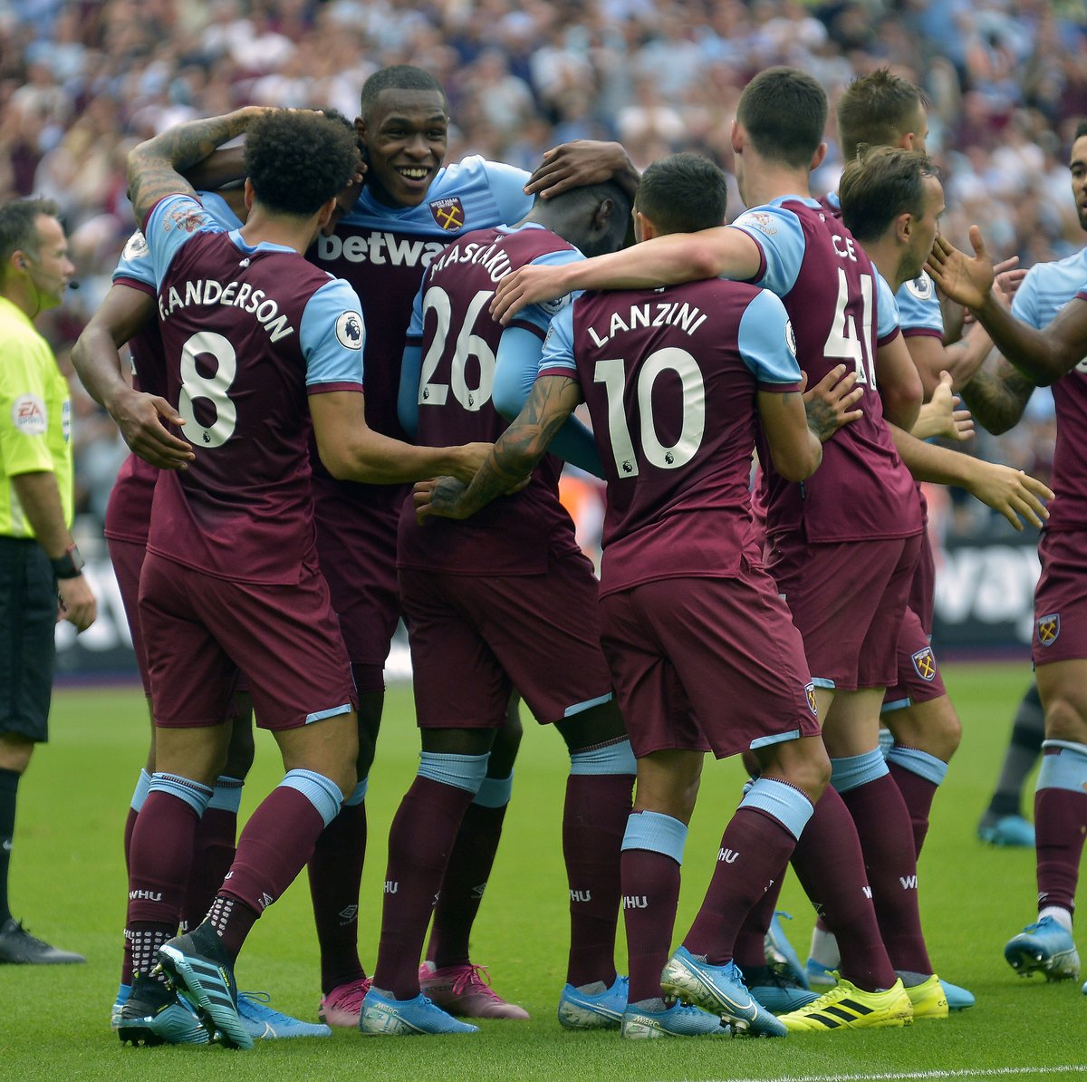 官方：阿根廷将举办新赛事，三大杯赛冠军将争夺冠军杯奖杯（官宣：阿根廷承办全新赛事，三大杯冠军角逐冠军杯）